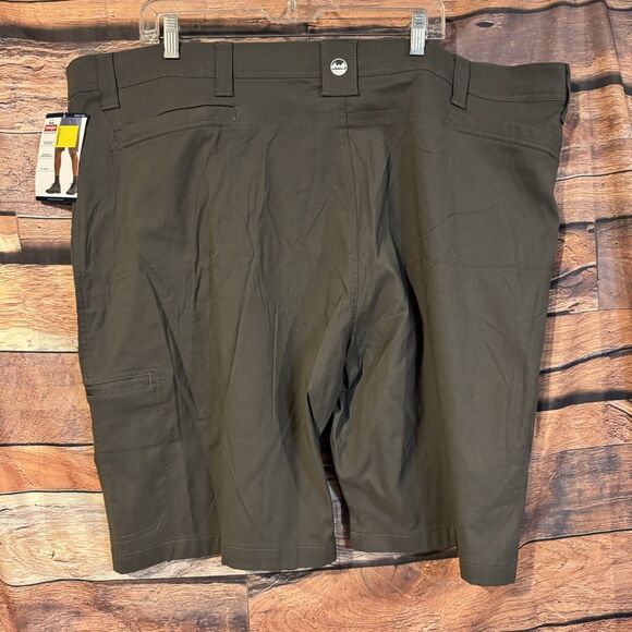 Wrangler Men's 48 Outdoor Performance Shorts Cargo Pockets Relaxed Fit UPF 40+ - Picture 2 of 6